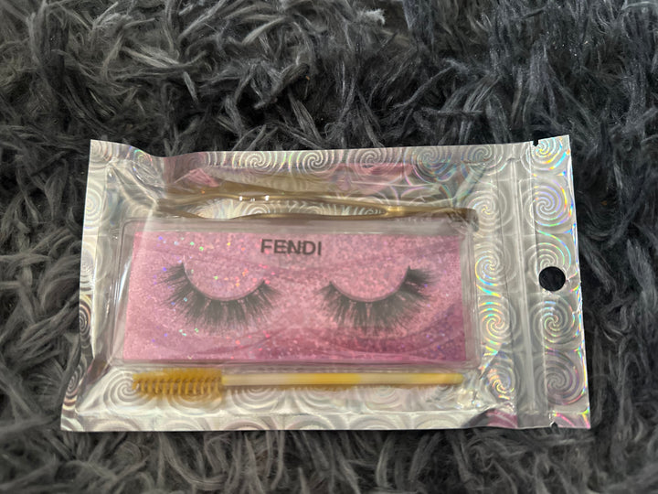 JEWEL RAYEL LASHES